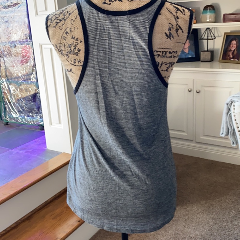 Women’s tank top - Picture 2 of 3